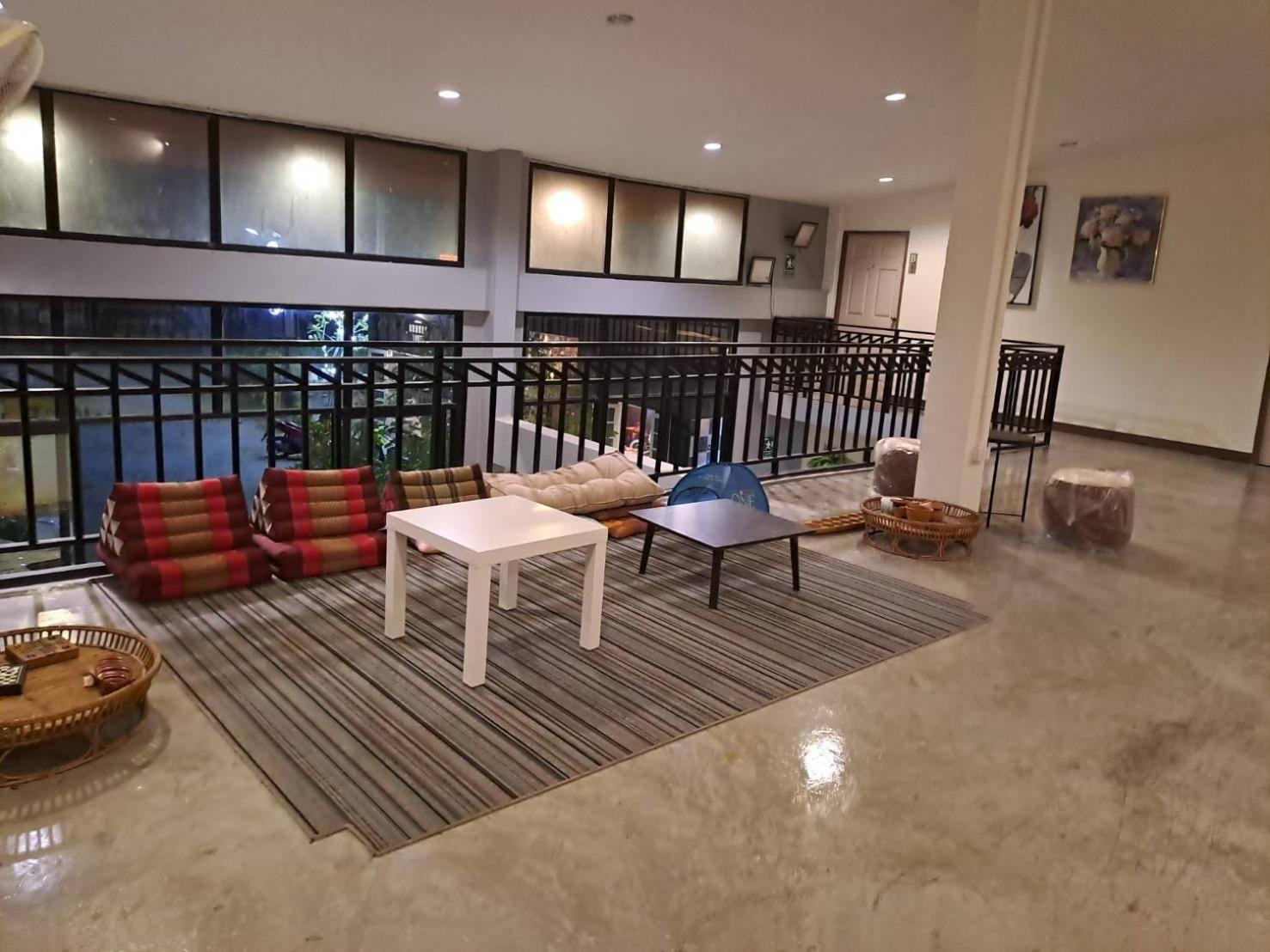 Wake Up @Lanta Hotel : Cafe Koh Lanta Exterior foto
