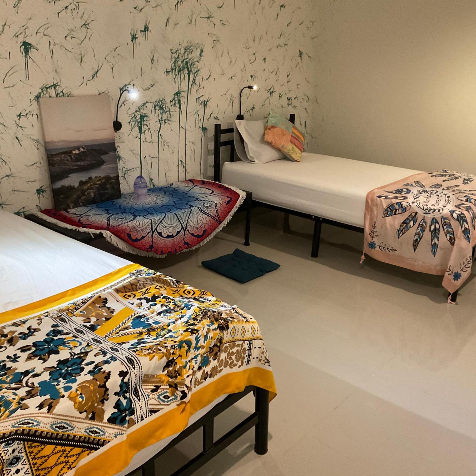 Wake Up @Lanta Hotel : Cafe Koh Lanta Exterior foto