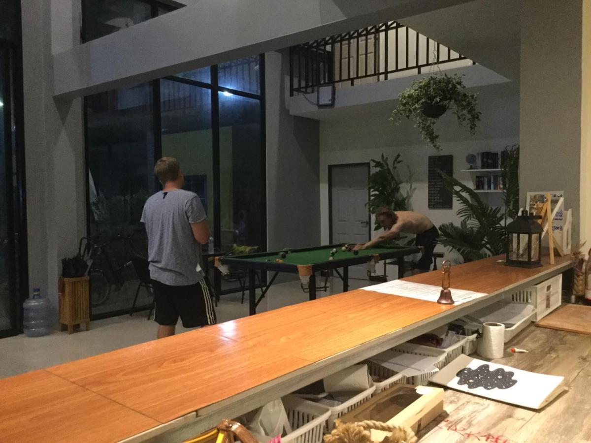Wake Up @Lanta Hotel : Cafe Koh Lanta Exterior foto